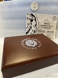 Krabička Etue Český lev pro stříbrné mince  1oz a 2oz Krabička Etue Český lev pro stříbrné mince  1oz a 2oz