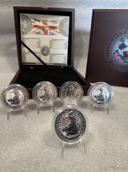 Dřevěná etue Britannia 5x 1oz 2023 