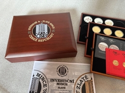 Společná etue pro zlaté a stříbrné mince ČNB 