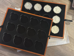 Malé plato na stříbrné mince 12x 1oz