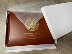 Etue pro Lunární kalendář Serie III stříbrné mince 12x 1/2oz 