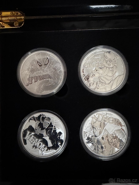 Sada stříbrných minci MARVEL 9x 1oz v etui